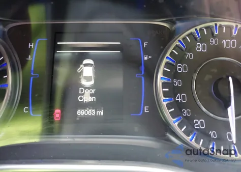 2015 Chrysler 200 Limited z USA, uszkodzony, nr VIN 1C3CCCAB7FN536823